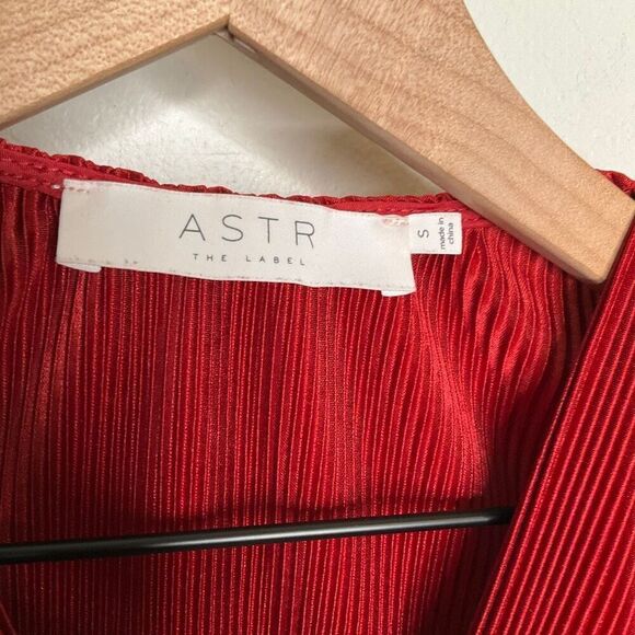 Astr Ribbed Long Sleeve Top - Picture 4 of 7